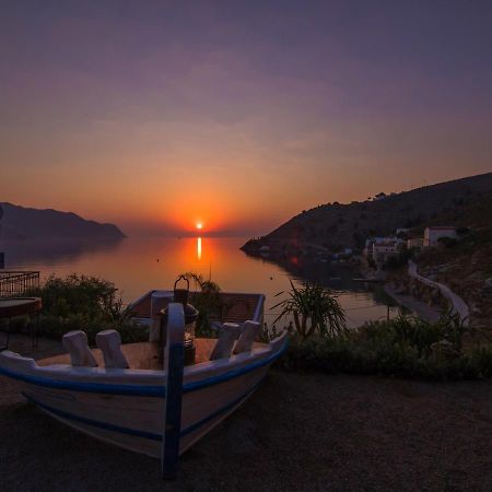 Niriides Hotel Apartments Symi Exterior foto