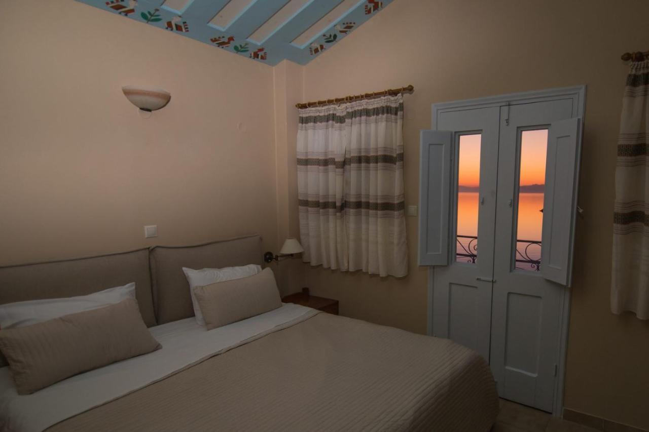 Niriides Hotel Apartments Symi Exterior foto